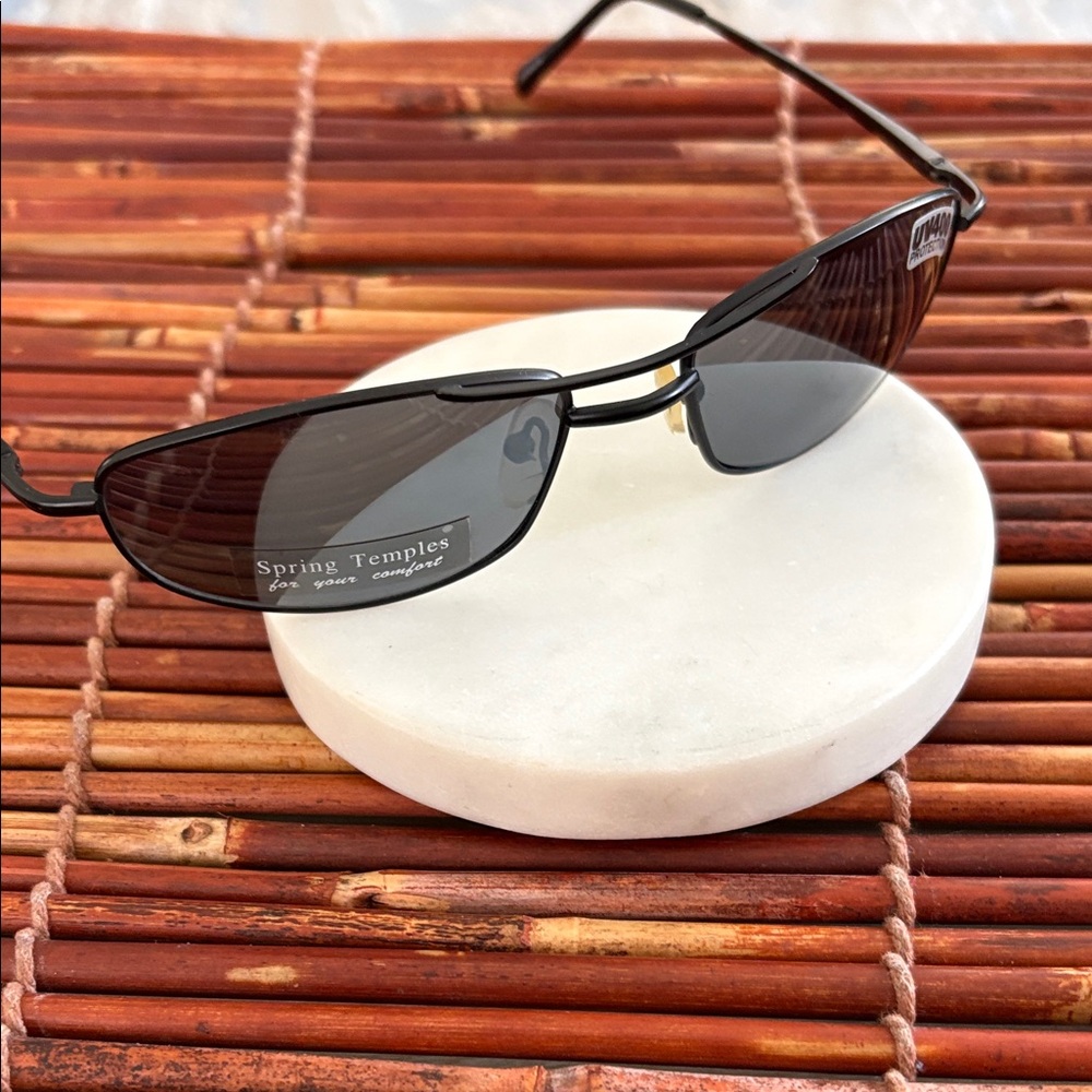 Men’s Black Metal Frame Sunglasses Spring Hinges